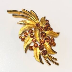 Signed Crown Trifari Brooch Gold and Chocolate Crystals Antique Vintage RARE